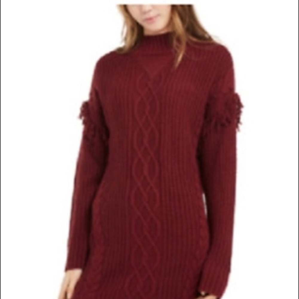 American Rag
Juniors' Tunic Sweater